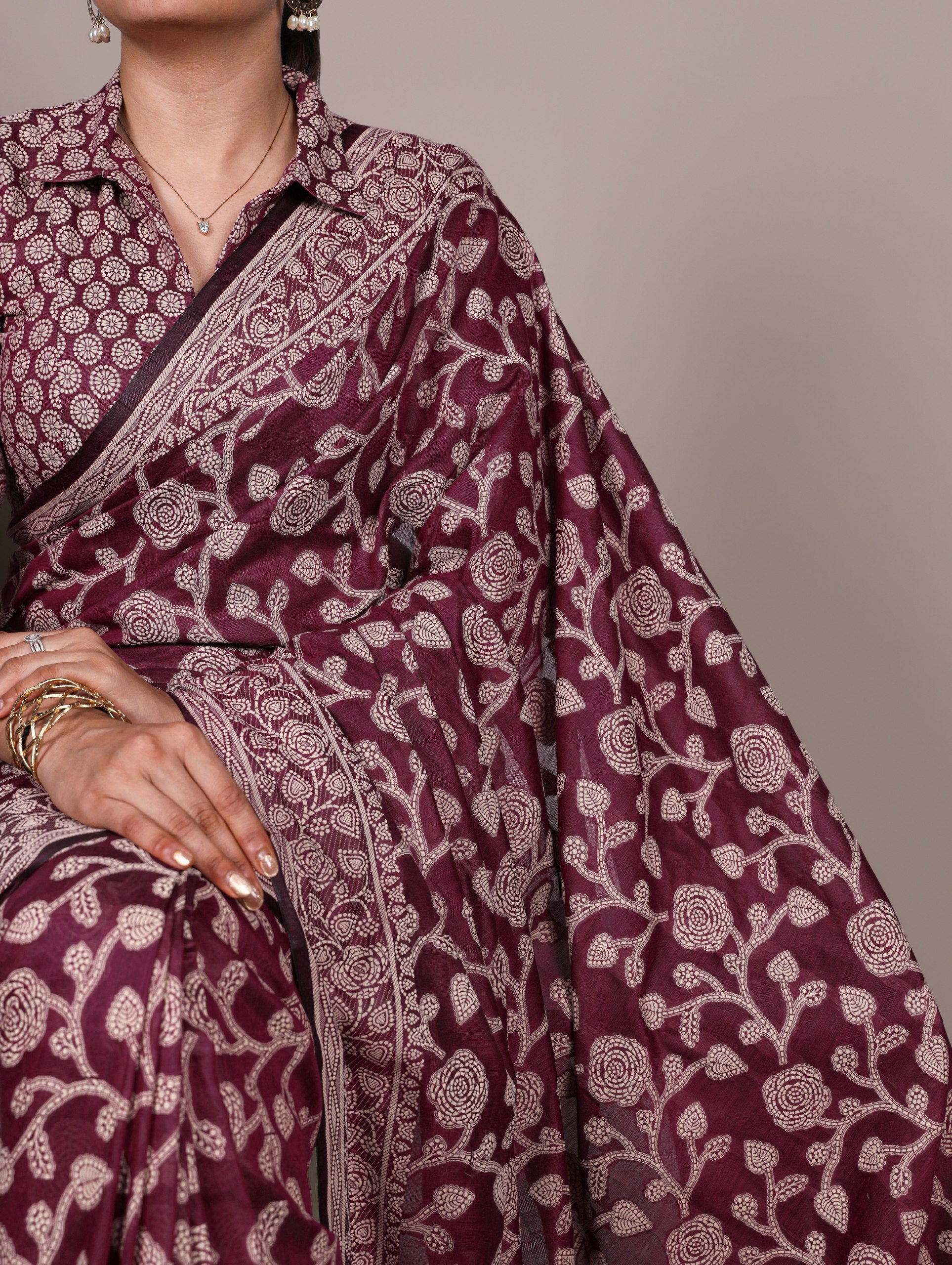 Flowing cotton silk texture with organic flower patterns makes this saree a perfect balance of tradition and ease 🪷