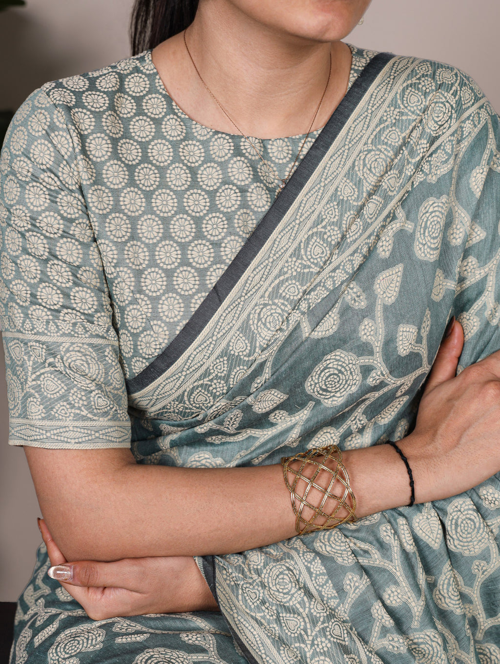 Flowing cotton silk texture with organic flower patterns makes this saree a perfect balance of tradition and ease 🪷