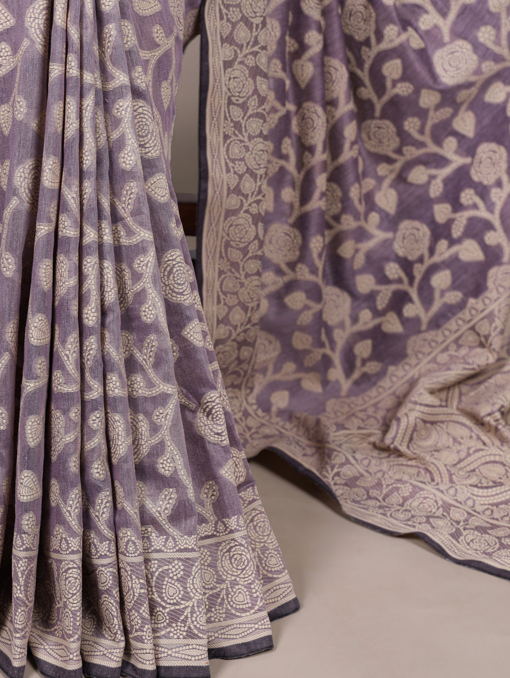 Flowing cotton silk texture with organic flower patterns makes this saree a perfect balance of tradition and ease 🪷